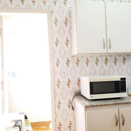 Apartamento na Vila Caiçara em Prédio Frente Mar com excelente localização por Reserva Praia Praia Grande  Exterior foto